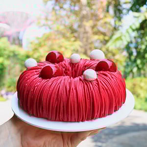 jordi-bordas-raspberry-crown-entremet